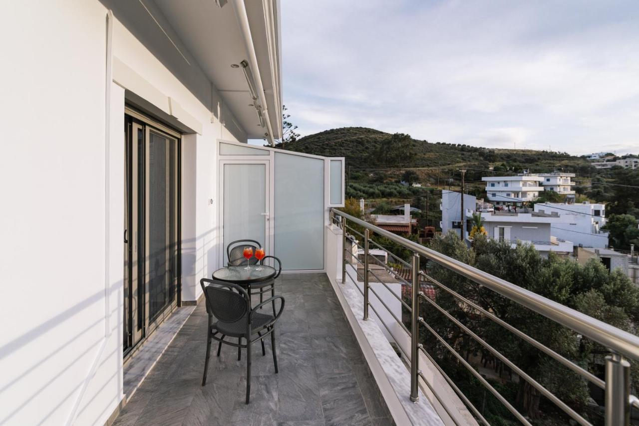 Lychnos Apartments Kamilari Buitenkant foto